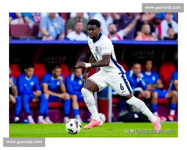 印尼归化铁卫希尔格斯即将登陆英超 水晶宫敲定 650 万欧后卫